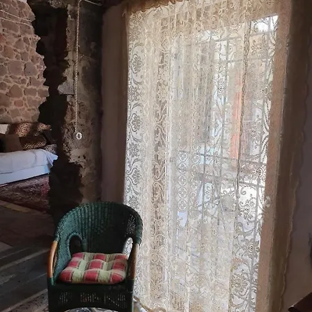 Allanticopozzo Couette-café *