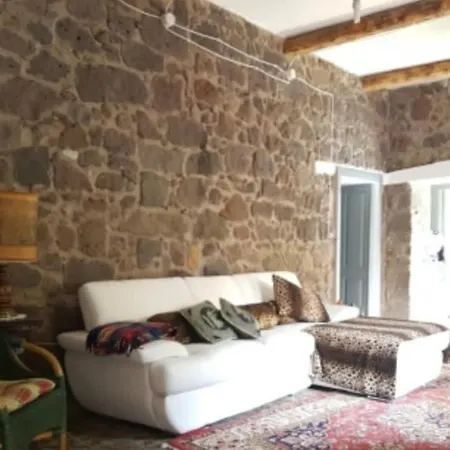 Allanticopozzo Bed & Breakfast Suni